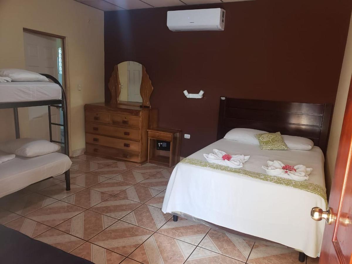 Hotel Miraflores إل كوكو المظهر الخارجي الصورة